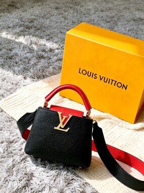 Louis Vuitton Capucines Mini Black & Red Taurillon